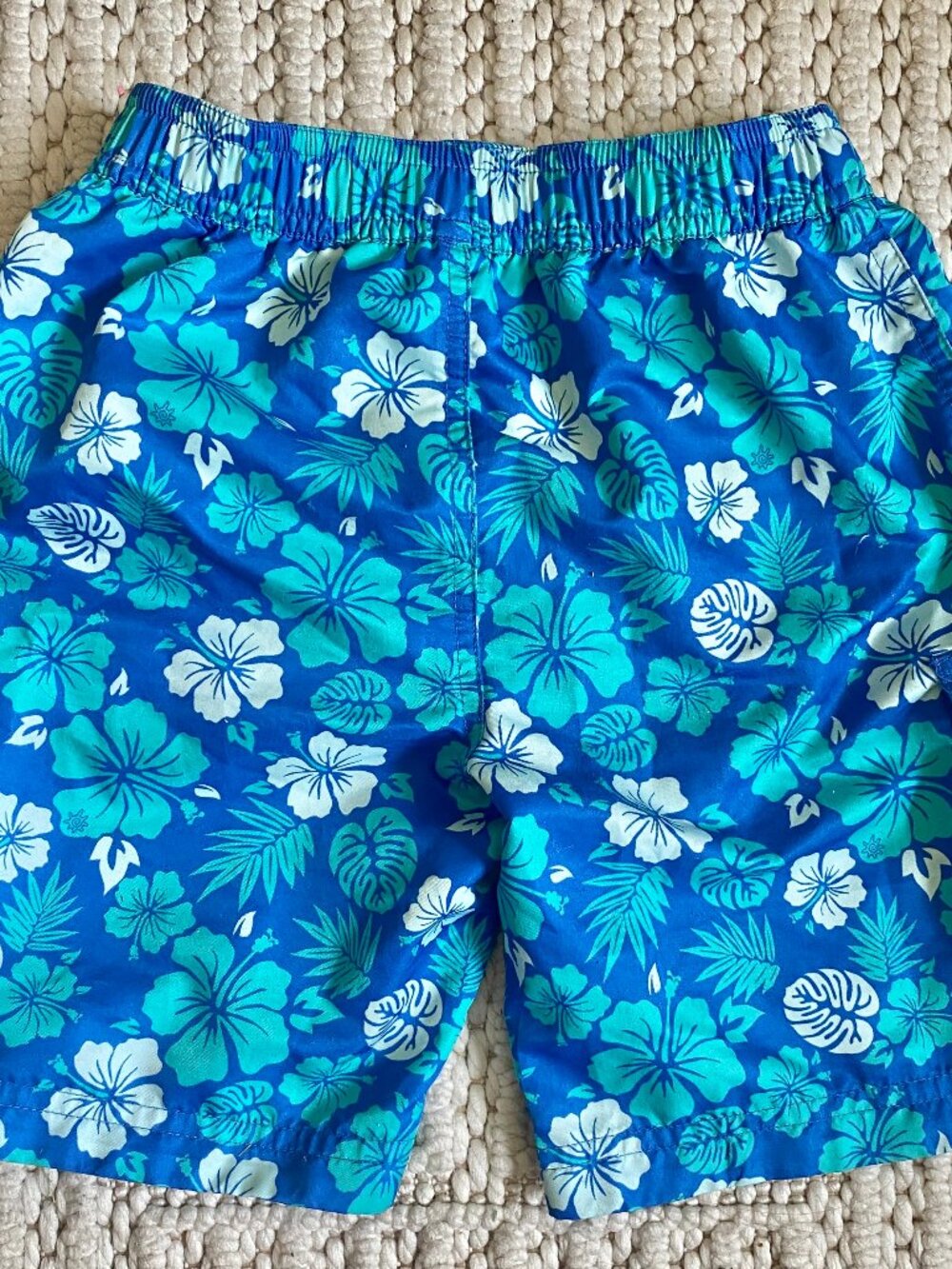 Swimsuit Set - Picture 4 of 7